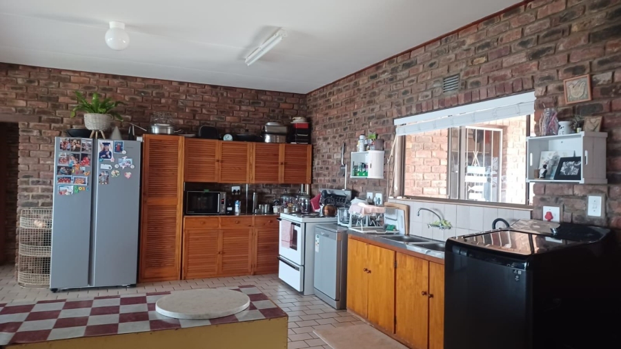 5 Bedroom Property for Sale in Dana Bay Western Cape